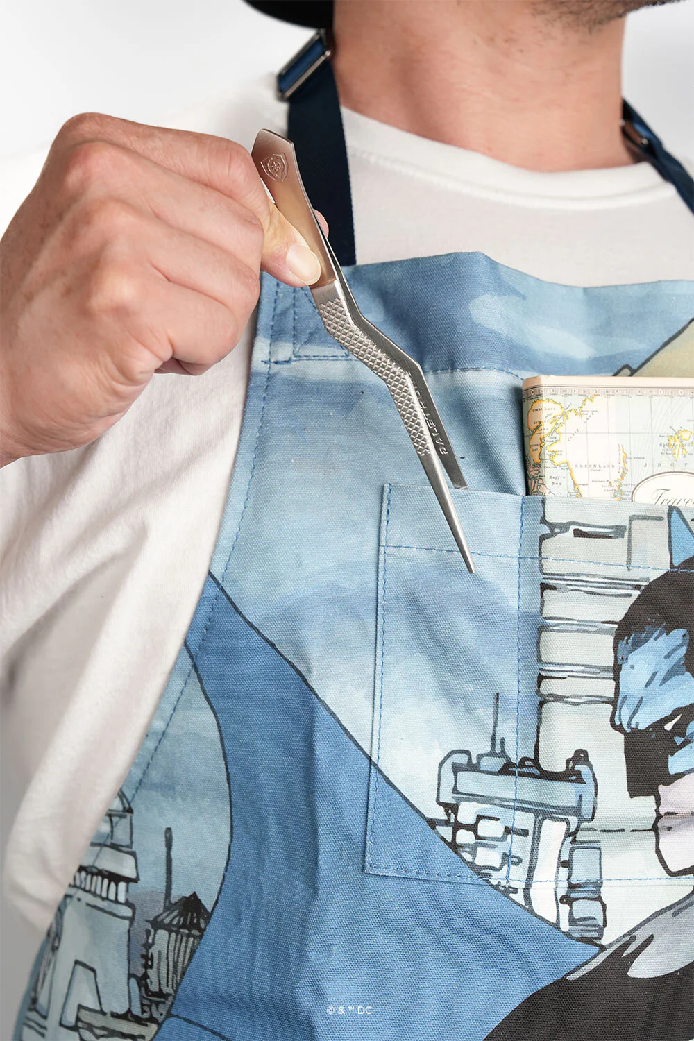 Chef's Apron | Batman™ Edition | Blue Legend | 100% Breathable Cotton | Dalstrong © - Image 5