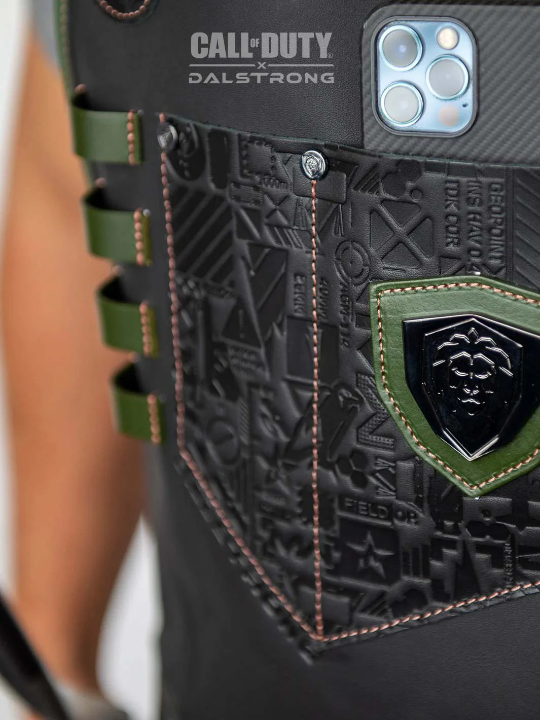 Limited Edition Chef Leather Apron | Call of Duty © Edition | Black Genuine Leather | EXCLUSIVE COLLECTOR APRON | Dalstrong © - Image 4